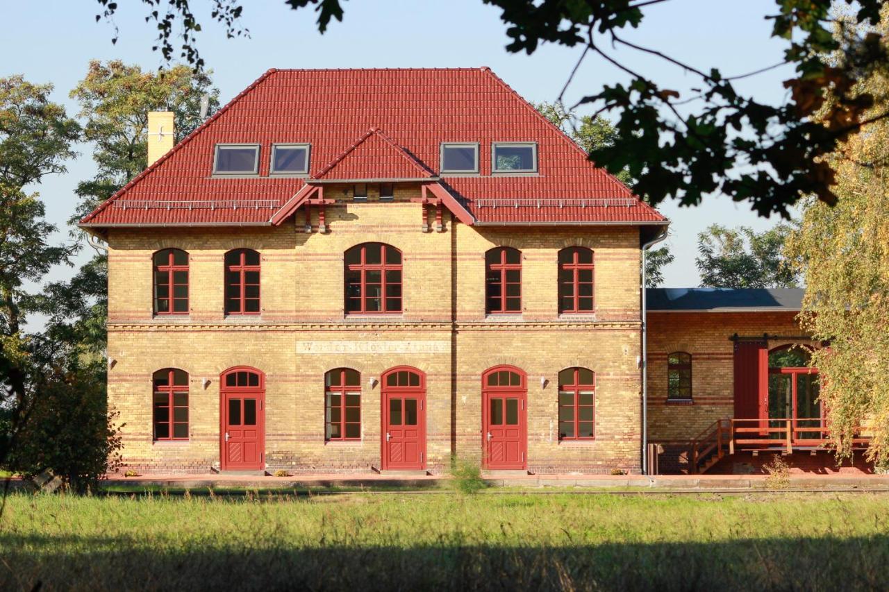 Ferienwohnungen Bahnhof Werder ยือเทอร์บ็อก ภายนอก รูปภาพ